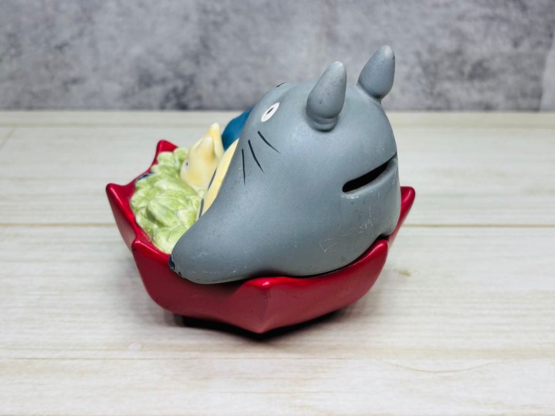 激レア ベネリック となりのトトロ貯金箱 あかのかさ あかさ か の 箱