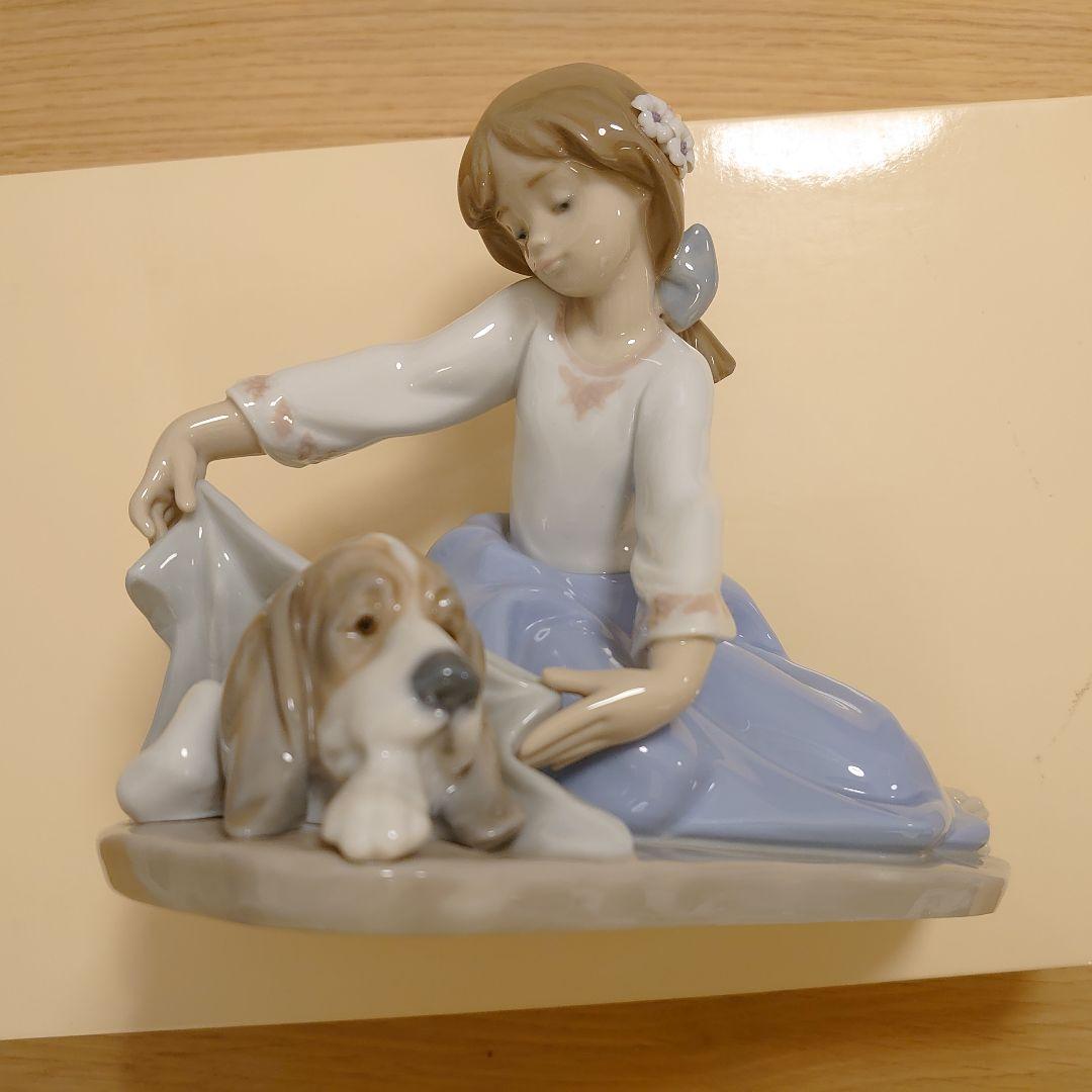 極美品 絶版】LLADRO リヤドロ No.5688『風邪をひかないよ