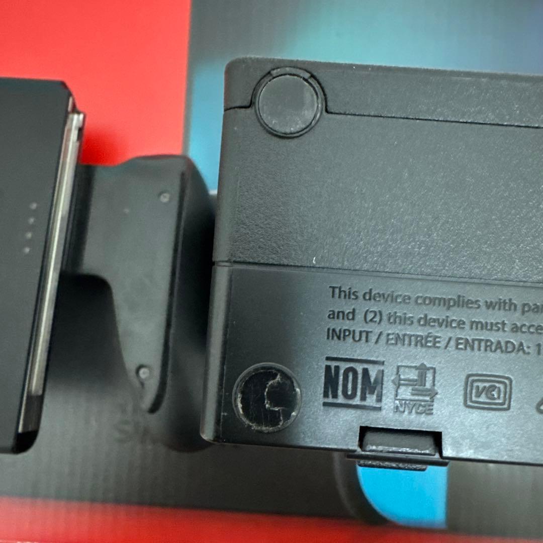 Nintendo Switch 本体 ※本体やや支障あり※内容必読