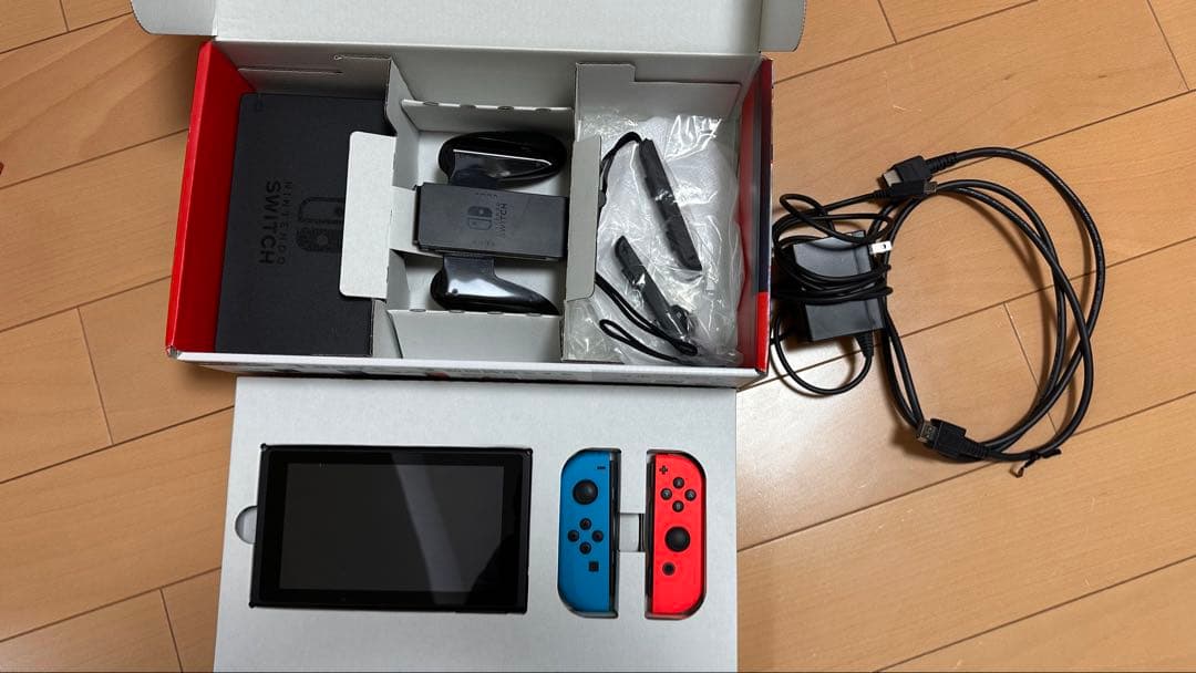 Nintendo Switch ネオンブルー/ネオンレッド 本体 桃太郎電鉄付き