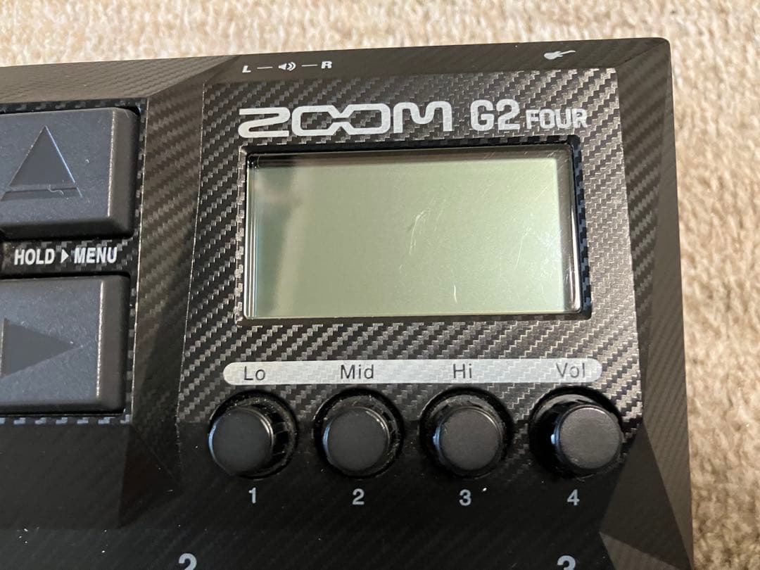 ZOOM G2 FOUR ギター用マルチエフェクター