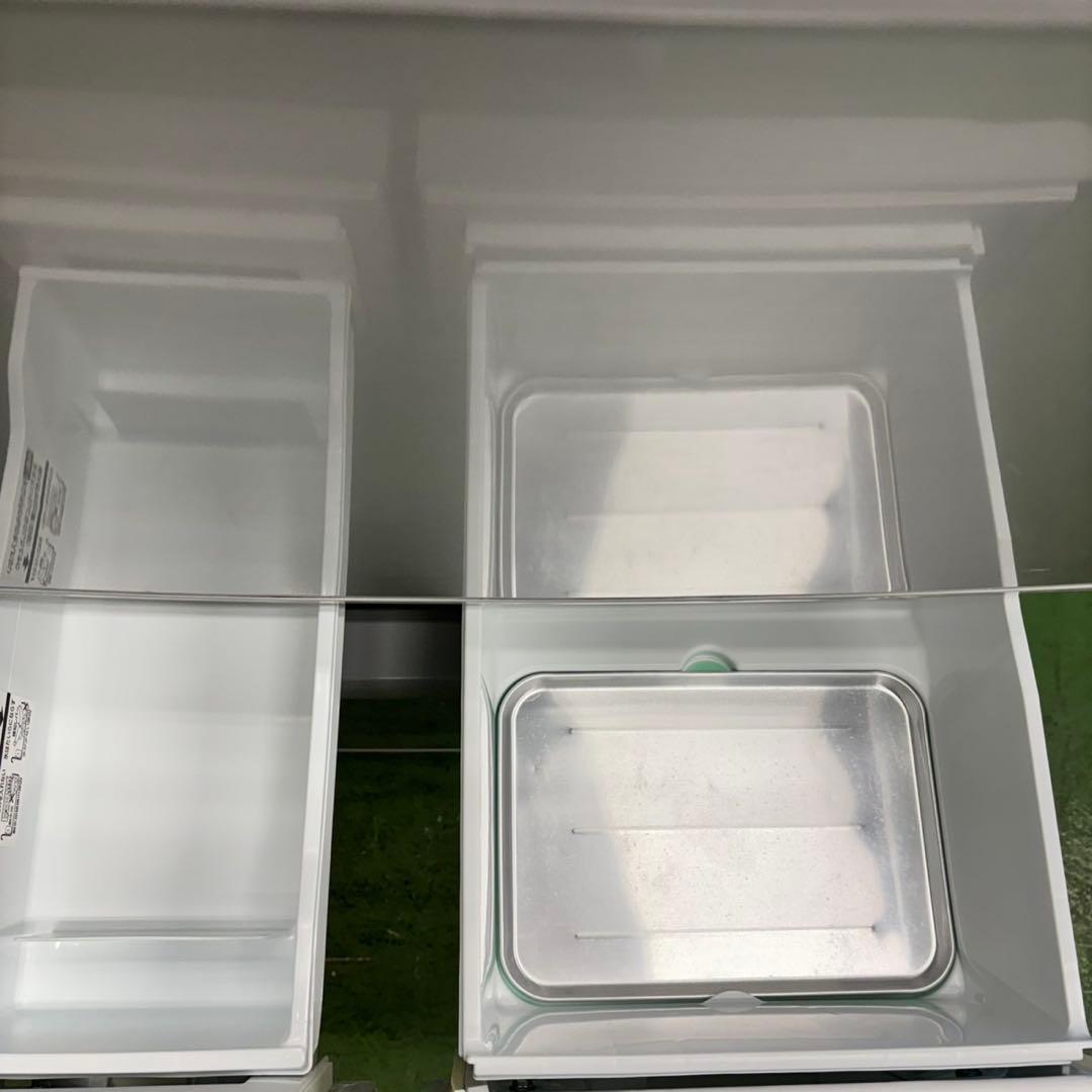 524 三菱 大人気モデル 大型冷蔵庫 300L強 自動製氷 右開き ブラウン