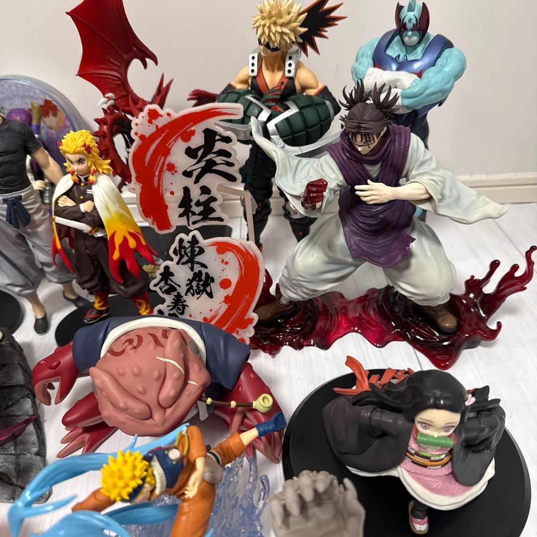 フィギュア 27個まとめ売り - メルカリ