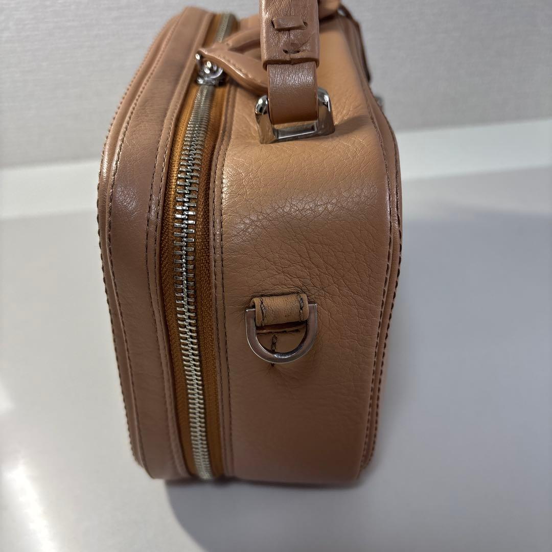 土屋鞄　クラルテ スウィングミニショルダー 斜め掛け　バッグ