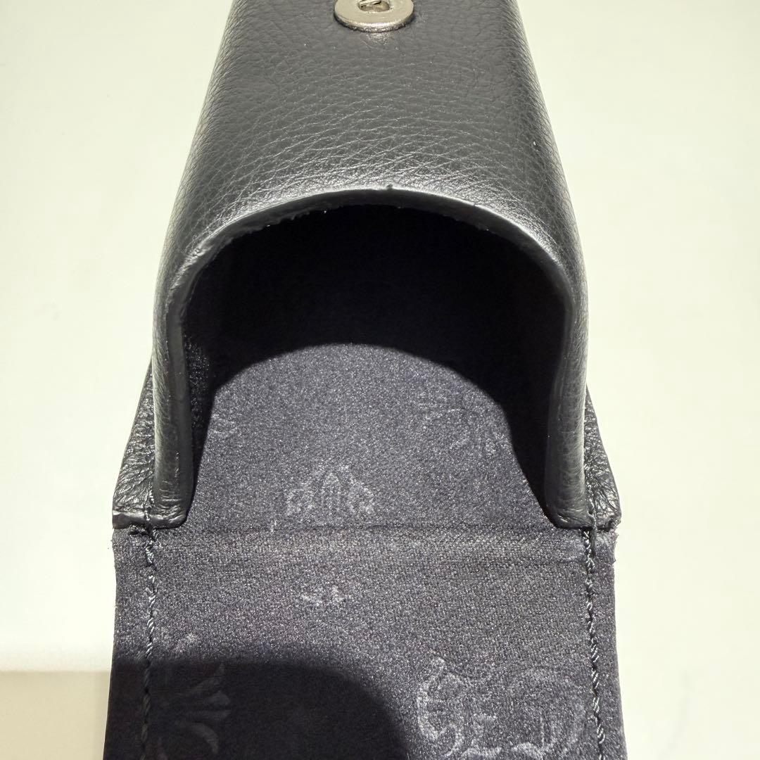 クロムハーツ レザー スクロールラベル ブラック メガネケース