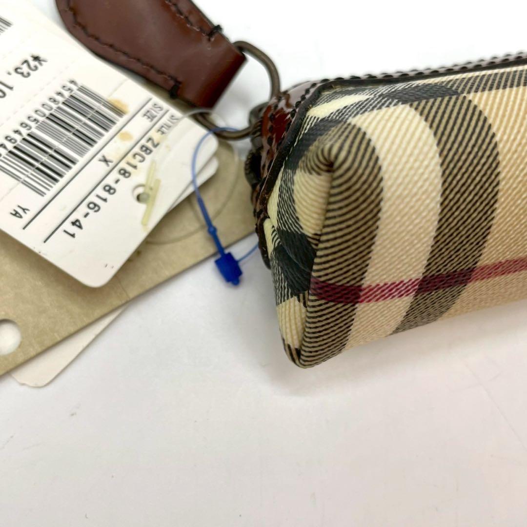 新品タグ付き Burberry 小物入れ ポーチ ノバチェック　レザー　PVC