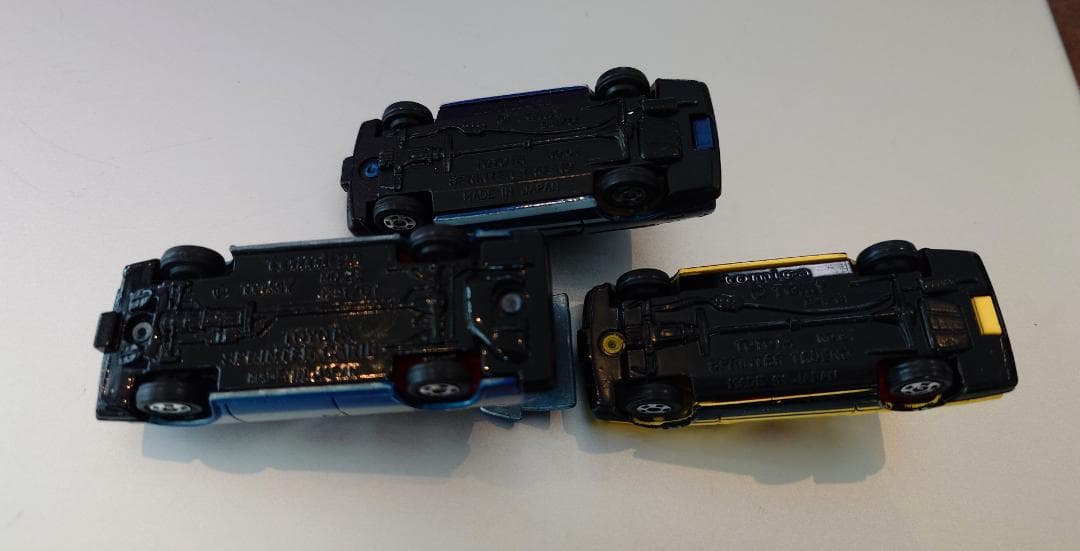 日本製 トミカ】トヨタ スプリンタートレノ、カリブ 3台（No.23、67）