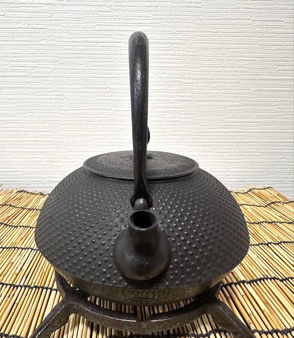 未使用品、供箱付 南部藤枝工房 藤枝 昌行作 12型アラレ 南部鉄瓶