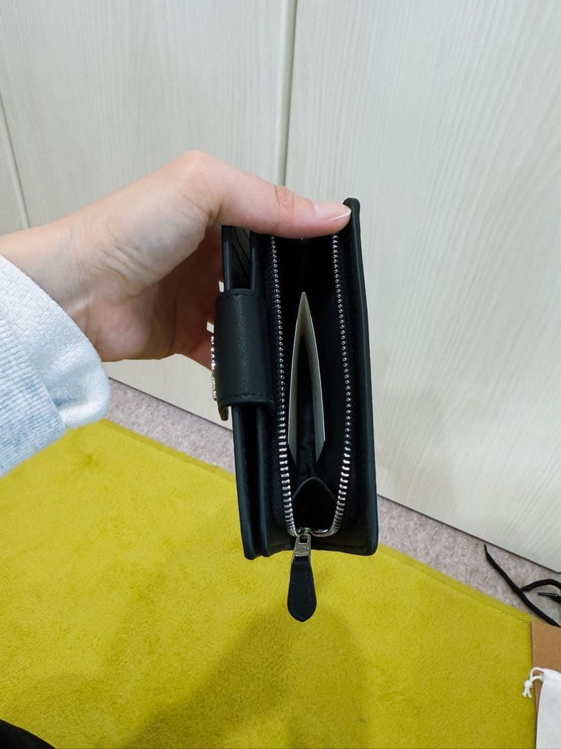 COACH 二つ折り財布 ブラック/ホワイト