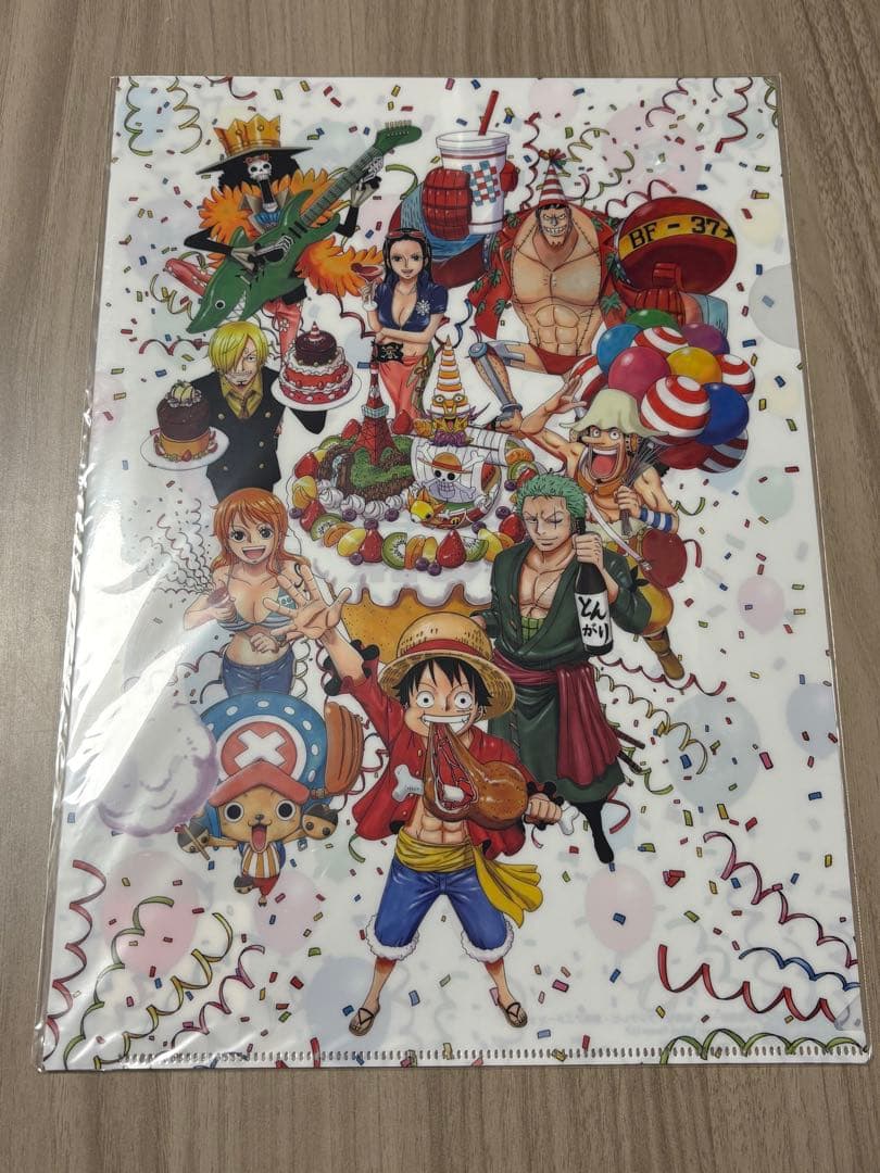 東京ワンピースタワー限定 クリアファイル 3周年 - メルカリ