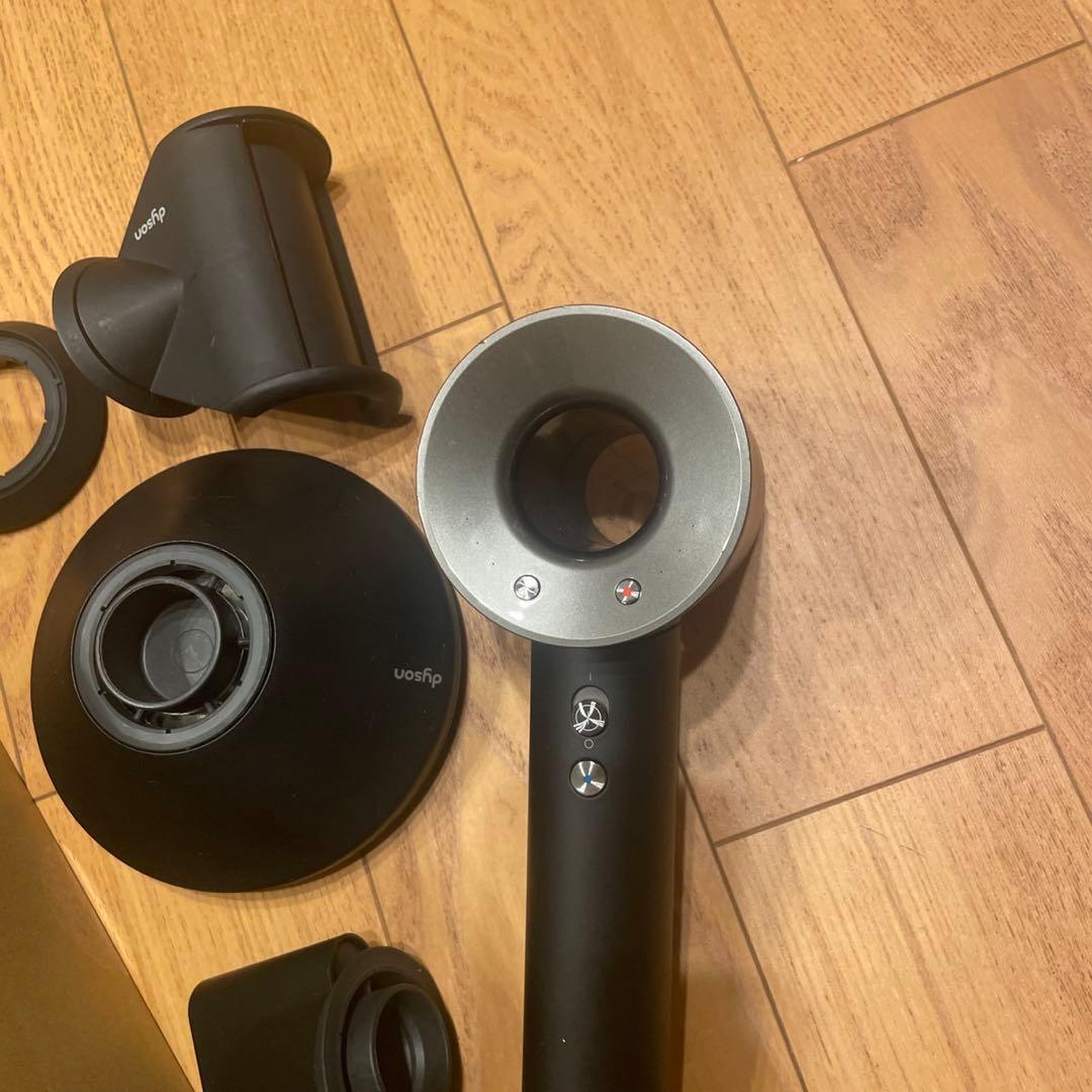 ダイソン dysonドライヤー hd08