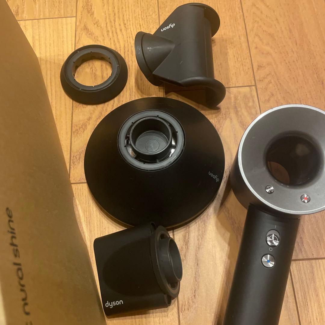 ダイソン dysonドライヤー hd08