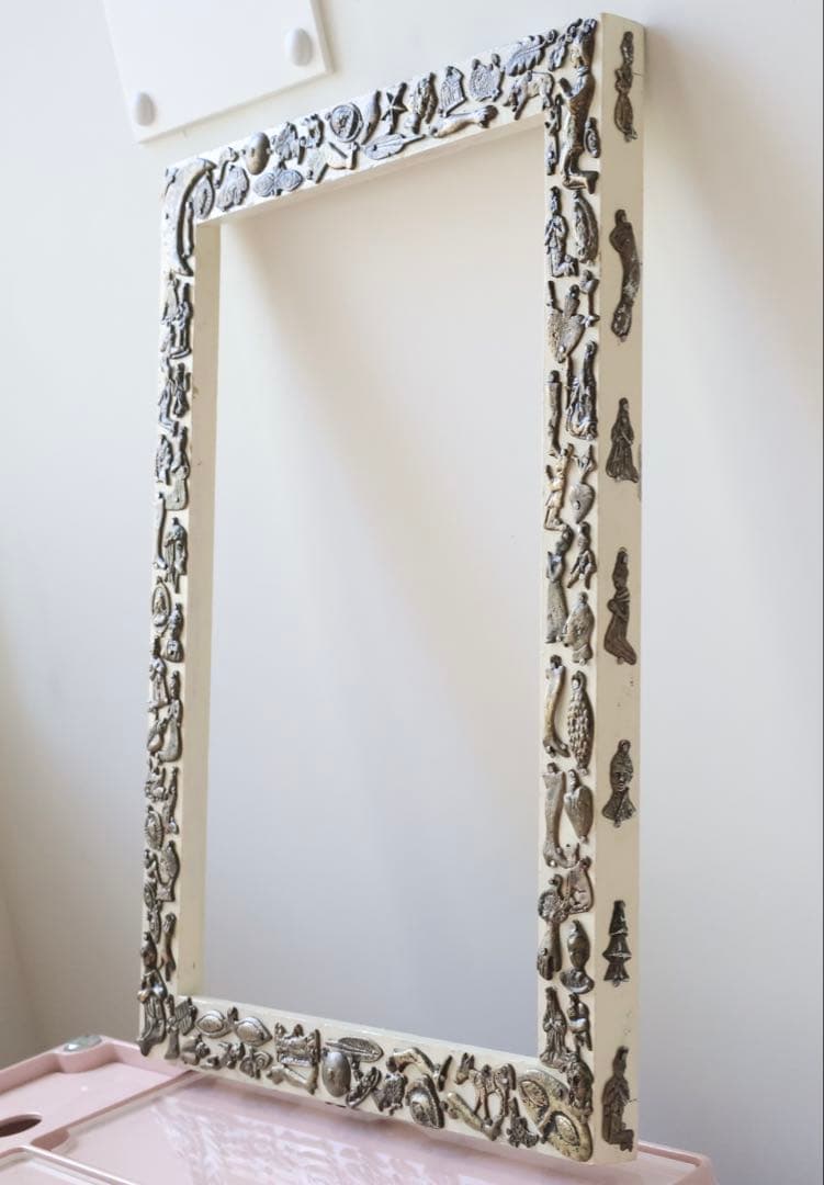 レア H.P.DECO トリバルフレーム　民俗