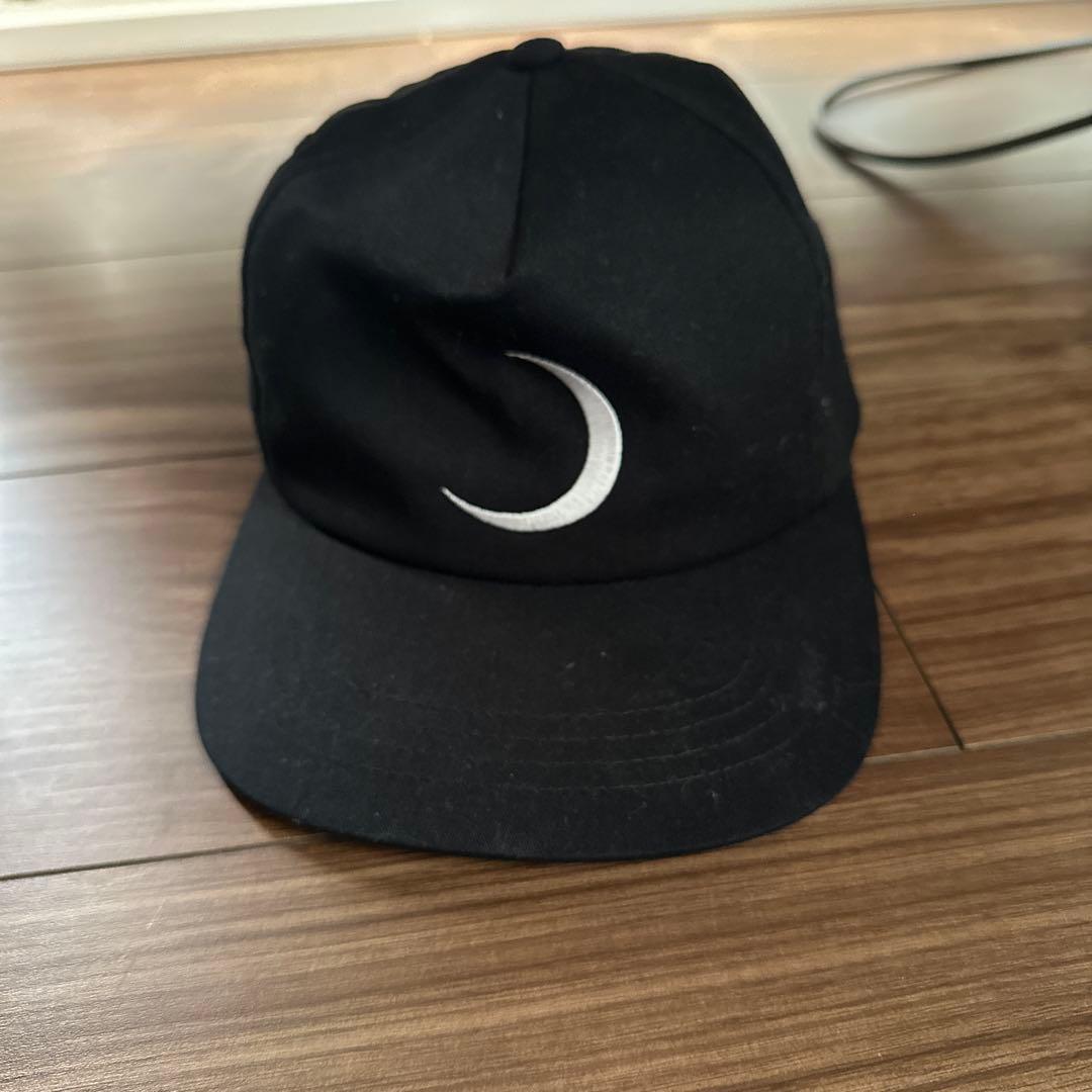 The BONEZ Jesse 1.111個限定Crescentキャップ