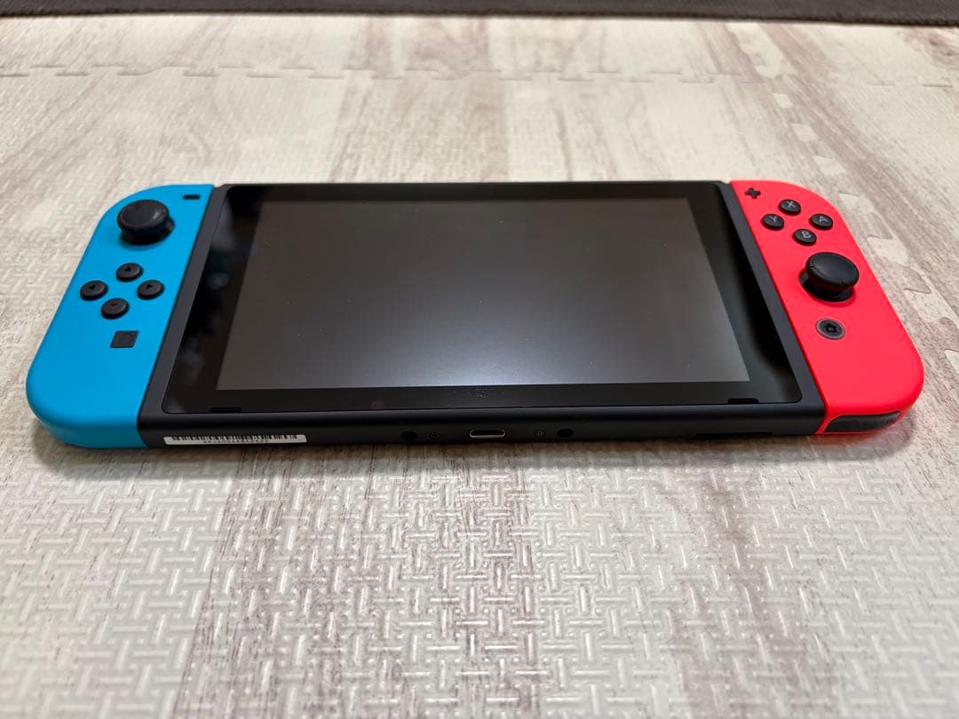 2025年購入 Nintendo Switch 付属品完備