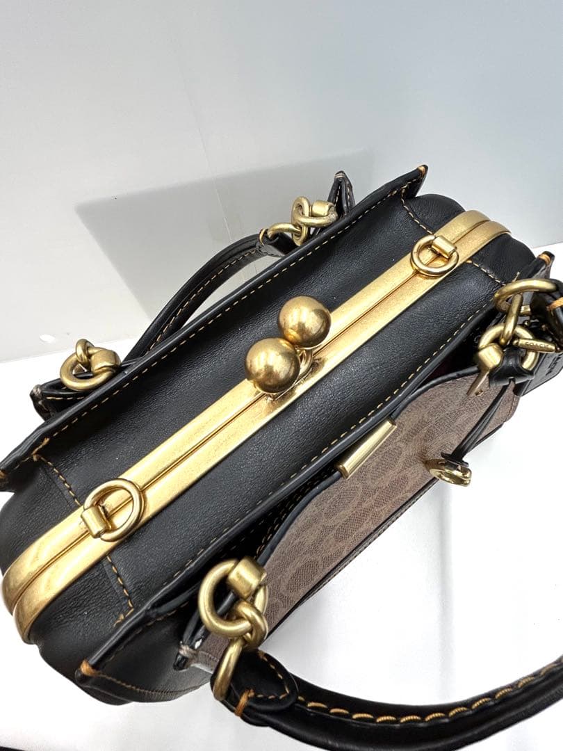 COACHコーチ ショルダーバッグ