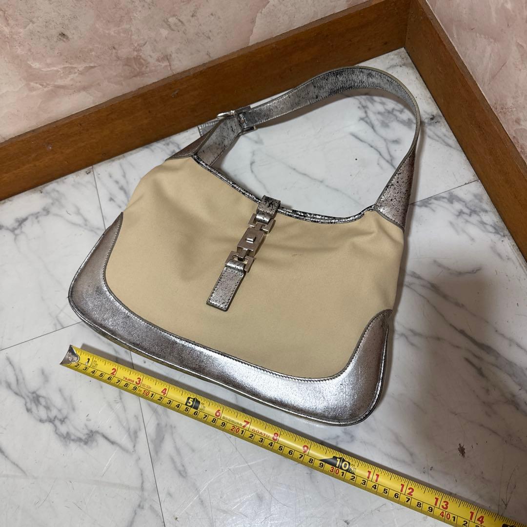 P*e様 GUCCI ジャッキー ショルダーバッグ ベージュ/シルバー