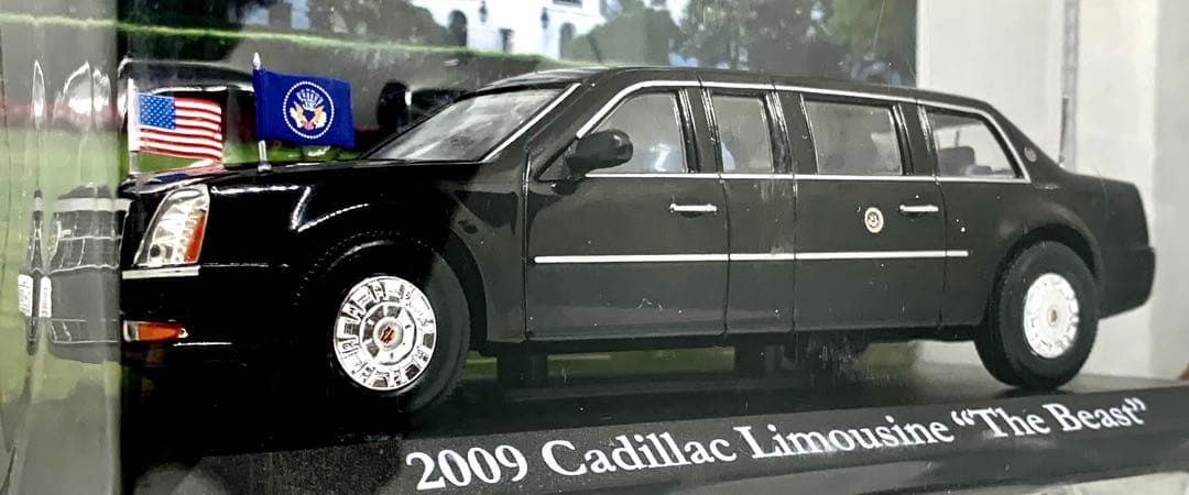 グリーンライト 2009 キャデラック ワン リムジン ザ ビースト 1/43