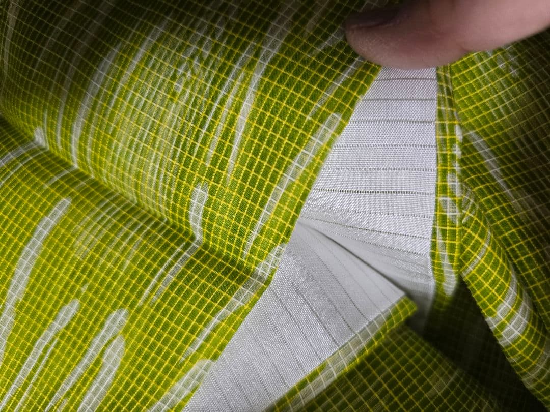 ラストスパート20日に取下。日本橋竺仙 絹紅梅 縁起の善い麦穂柄 鮮やかな黄緑色