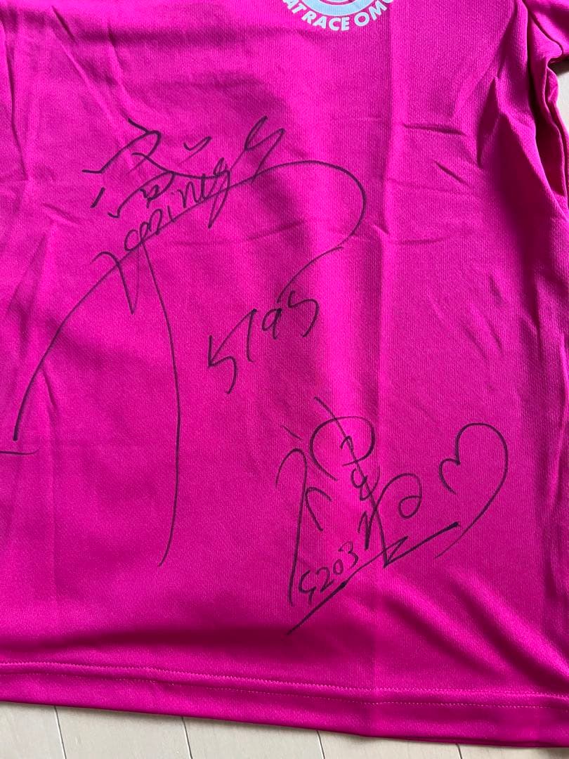 競艇　神里琴音　北村寧々　サインティシャツ