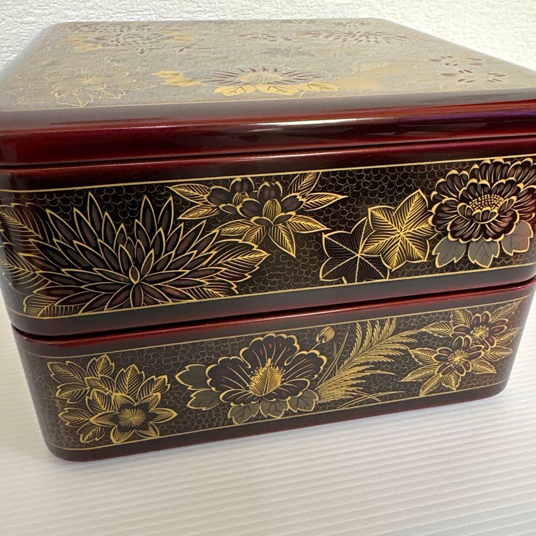 輪島塗 二段重箱 溜め塗内朱 四季草花沈金蒔絵