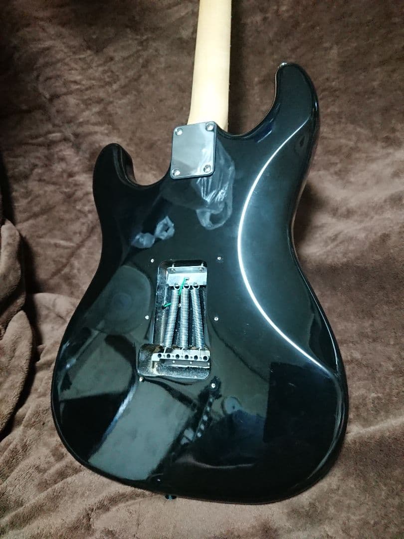 【P90×3発】メーカー不明 極上品 DⅡ仕様 SUGIZO