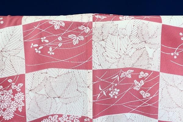 夏着物 夏 絽 小紋 くすみピンク系 市松模様 草花 身丈155.5cm 正絹 夏