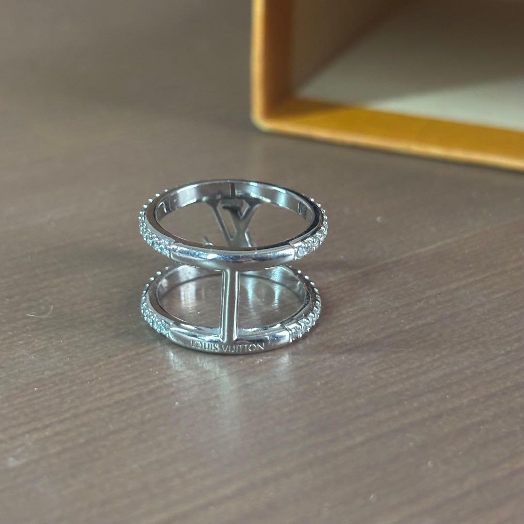 Louis Vuitton リング・LV アイコニック ストラス シルバーリング
