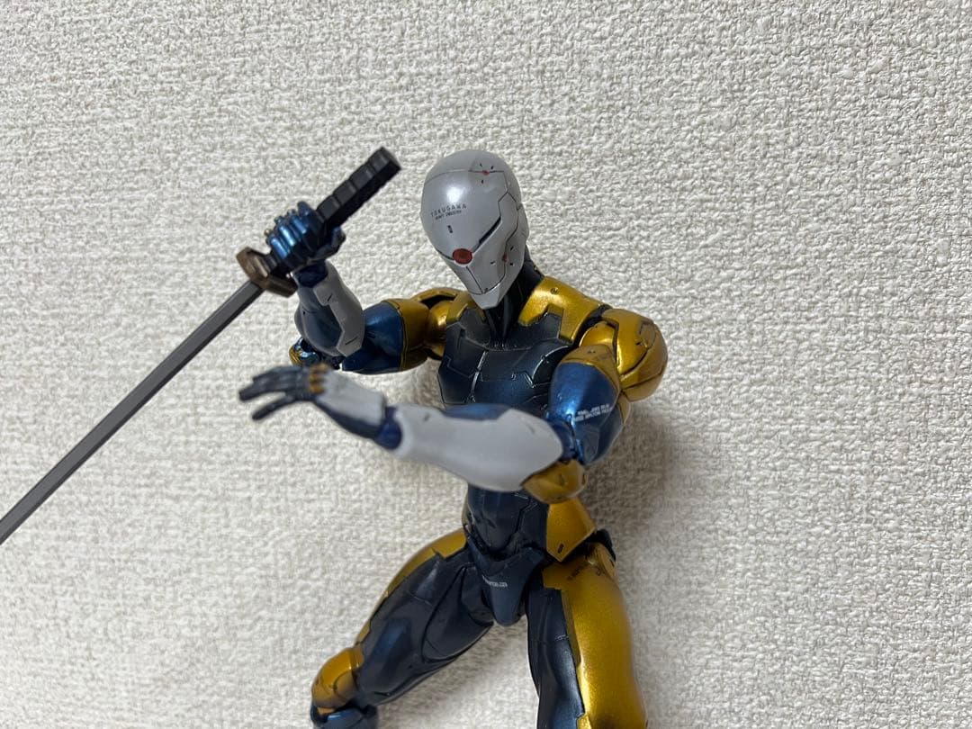 メタルギアソリッド PLAY ARTS改 フィギュア サイボーグ忍者