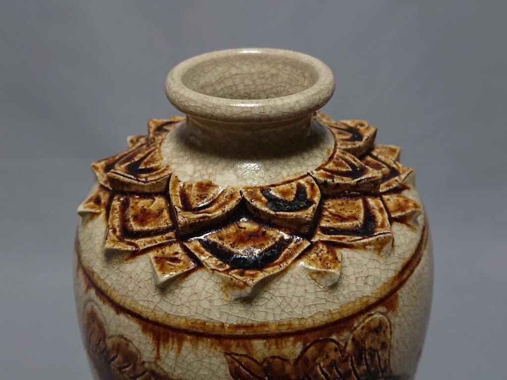 コレクター収集　安南　鉄絵芙蓉文　瓶