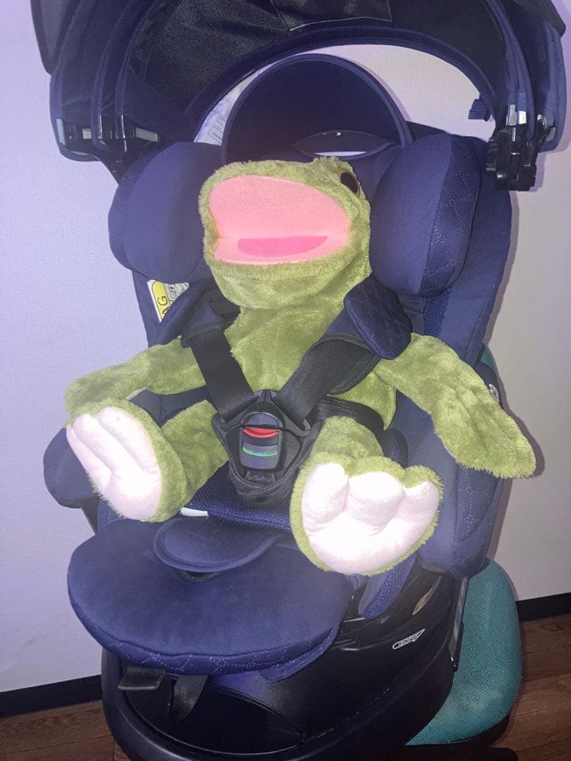 ゆうゆ⭐︎⭐️【可変式】フラディアグロウプレミアムISOFIXチャイルドシート