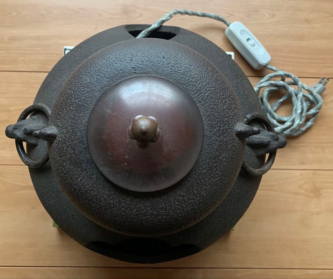 茶道具 鉄風炉 電気ヒーターと台座付き