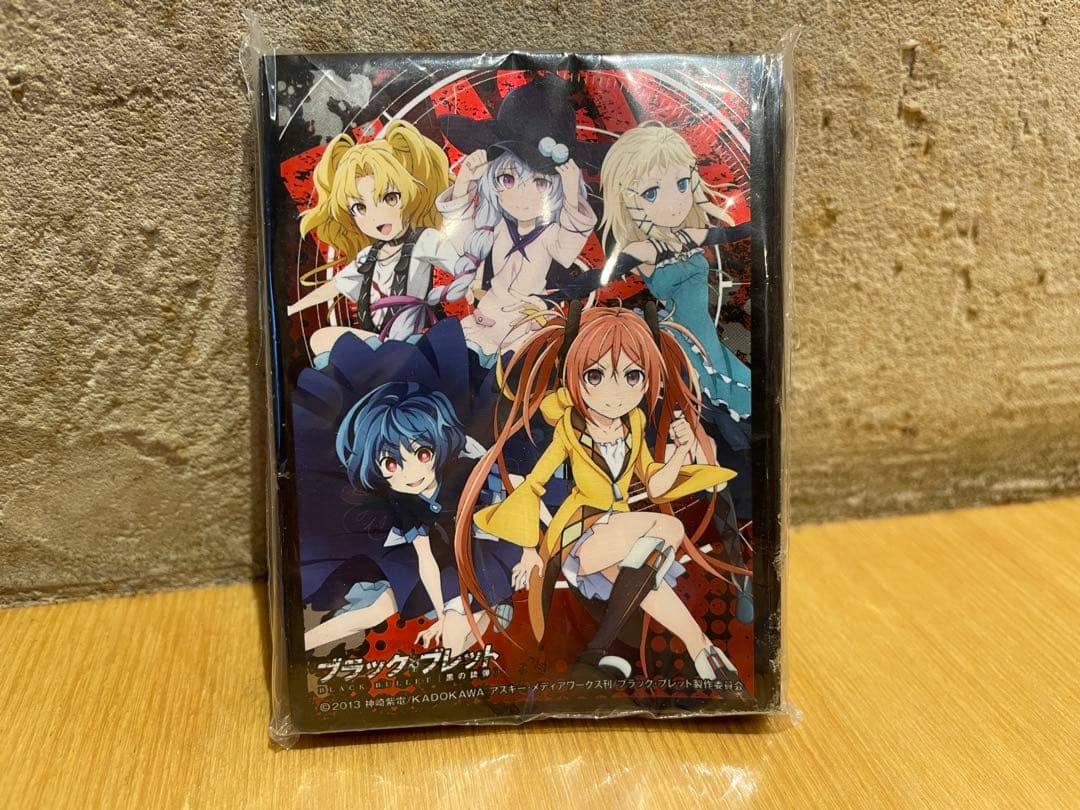 【新品・未開封】ブラックブレット 限定スリーブ 45枚入り Amazon.co.jp: ブラック・ブレット5 逃亡犯、里見蓮太郎 (電撃文庫