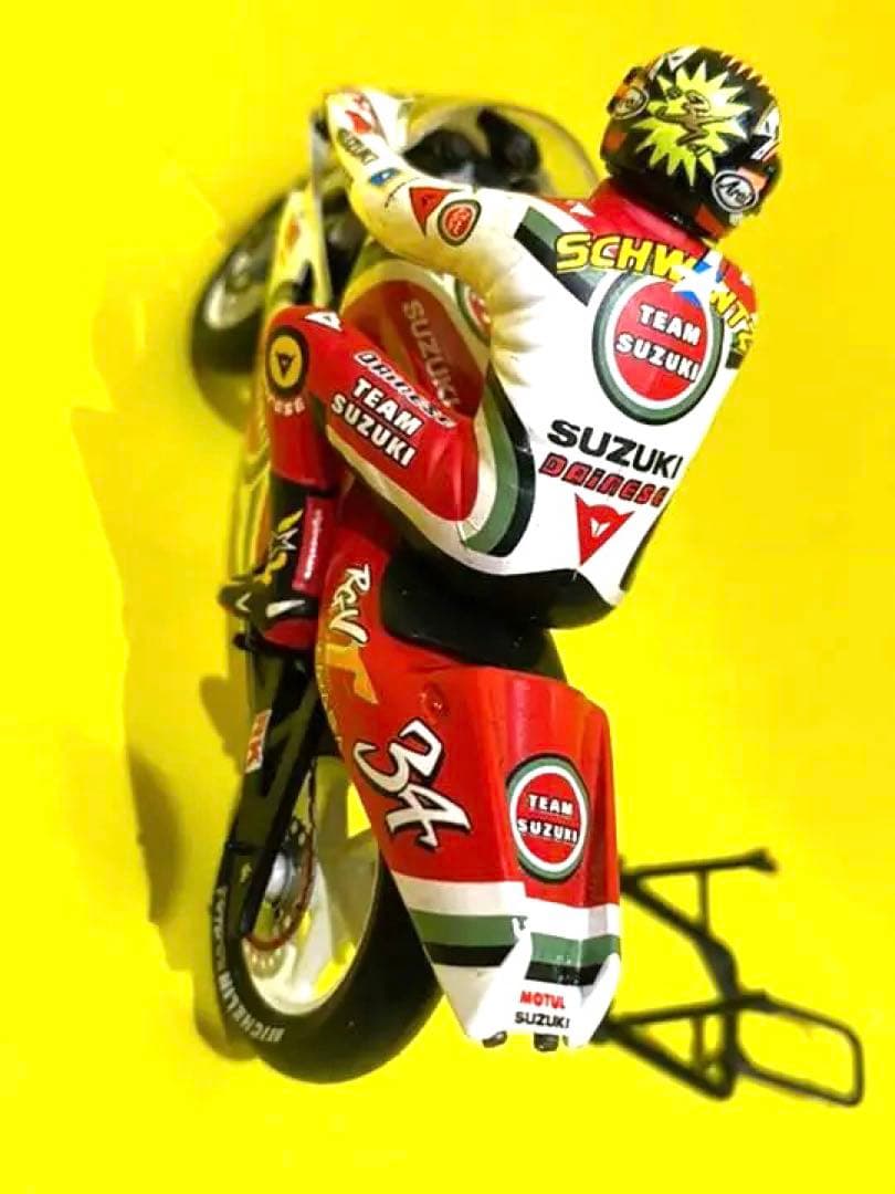 絶版限定スズキRGV500#34ケビン.シュワンツモデル未展示品☆1/24