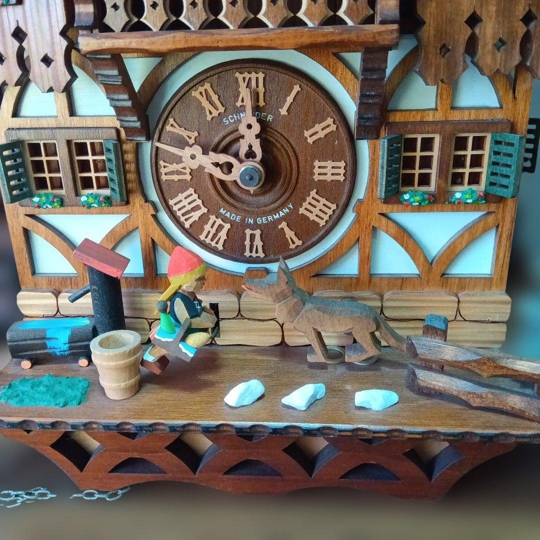 シュナイダー製 木製掛時計 動く人形付きジャンク品