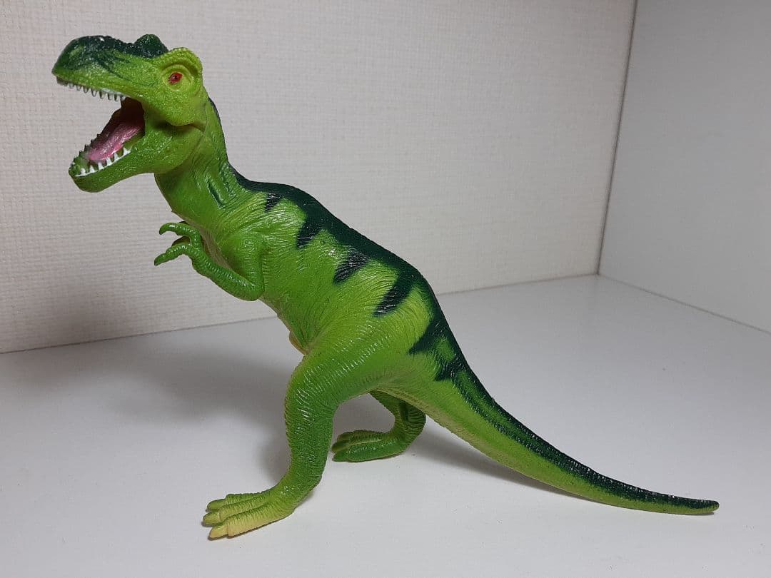 ティラノサウルス★鳴くおもちゃ　サウンドザウルス★辰巳屋