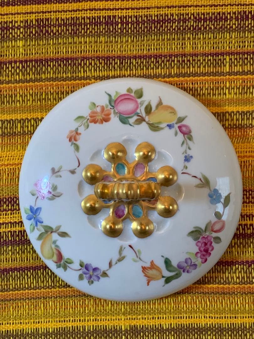 フランス製 アンティーク リモージュ焼きの金彩とフルーツ花柄が