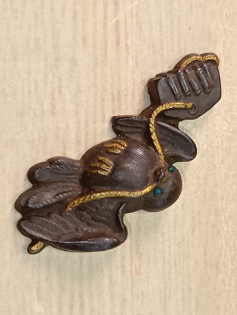 煙草入れ／超絶技巧鳥前金具／在銘あり 皆元