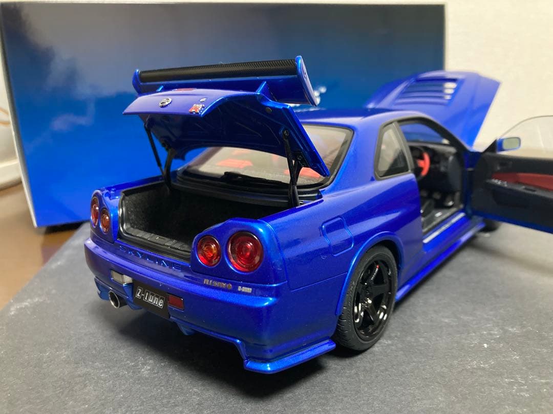 オートアート　1/18 ニスモ R34 GT-R Z-tune ベイサイドブルー