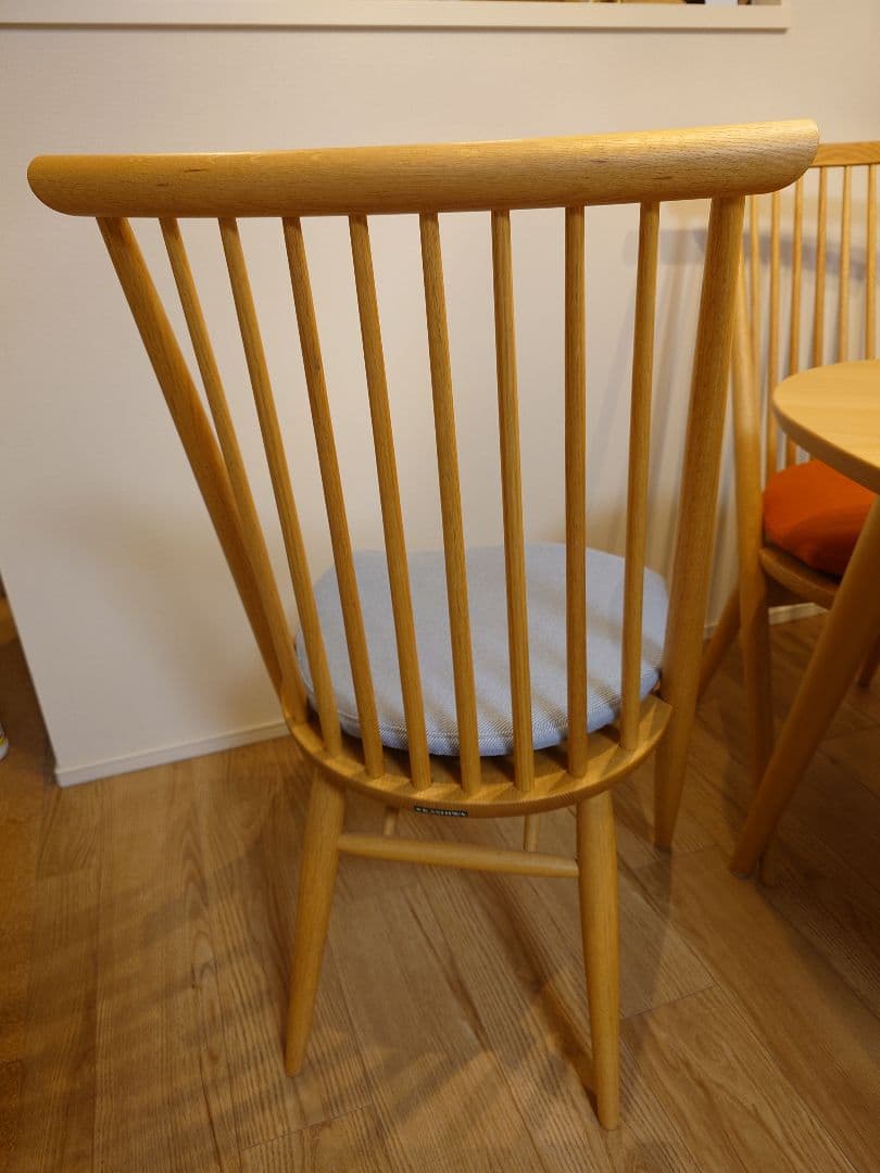 【柏木工】トライアングルテーブル・シビルチェア(クッション付き)ダイニングセット