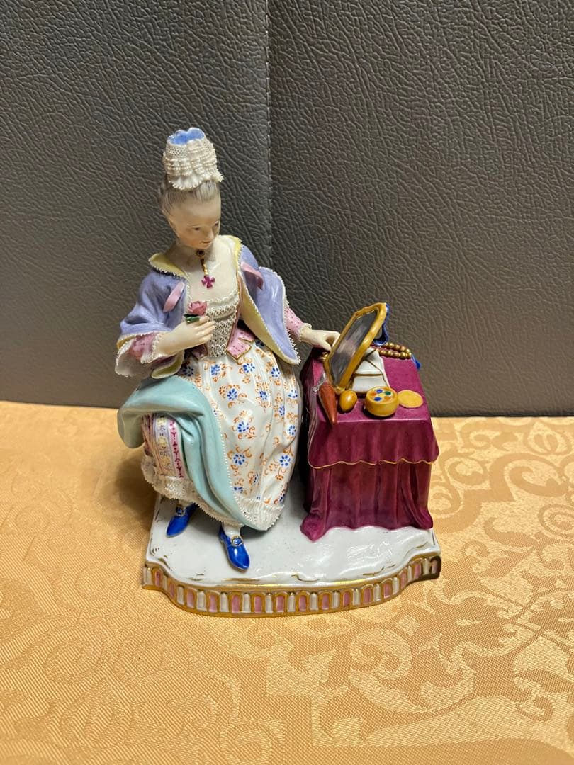 マイセン陶磁器人形アンティーク