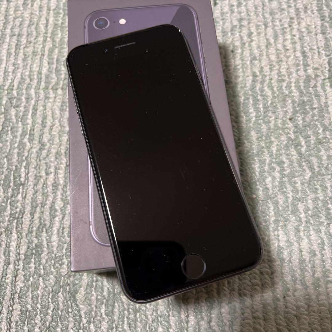 iPhone8 スペースグレイ 64GB SIMロック解除済み SIMロック解除済