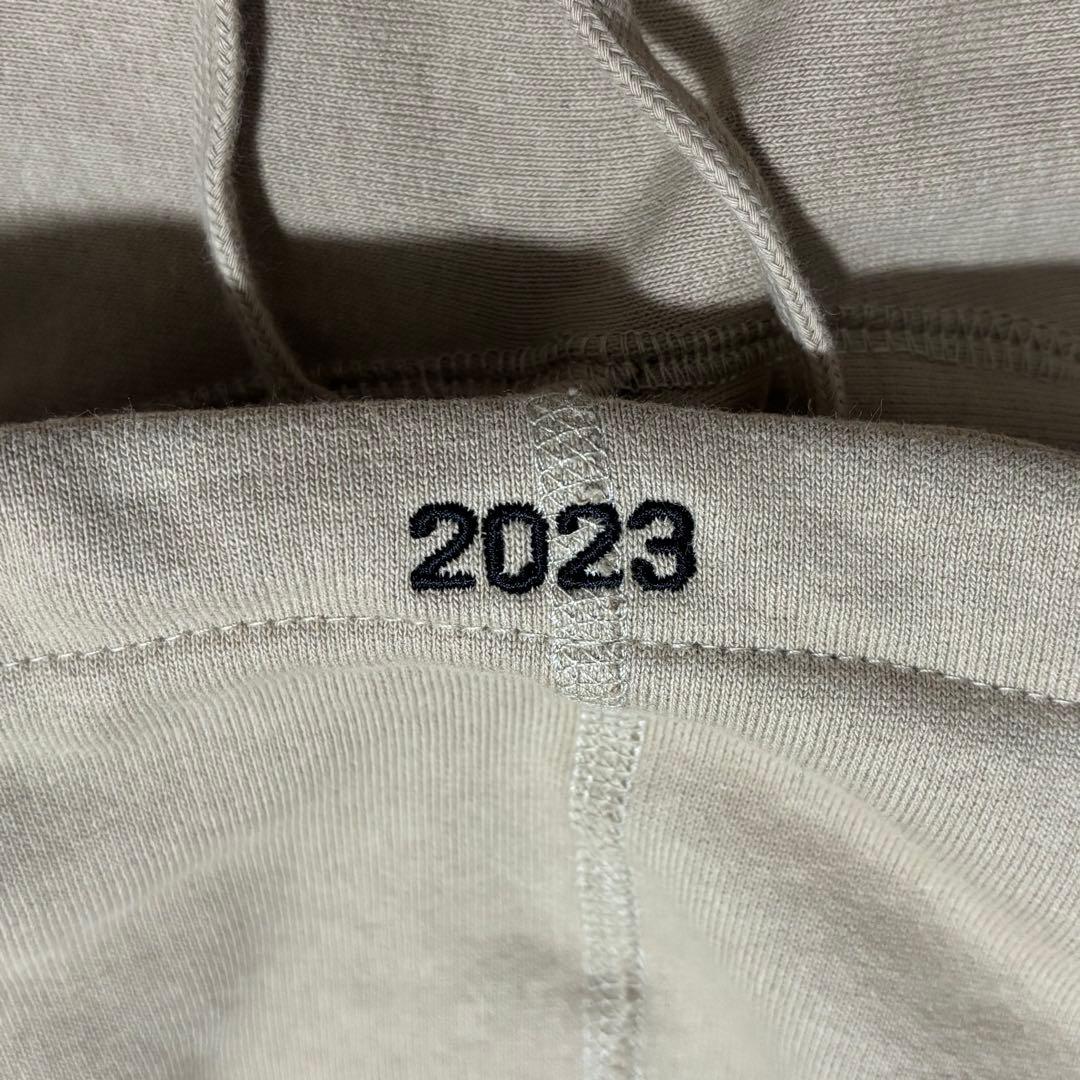 35【極美品】 シュプリーム　パーカー　ベージュ　Mサイズ　モーションロゴ