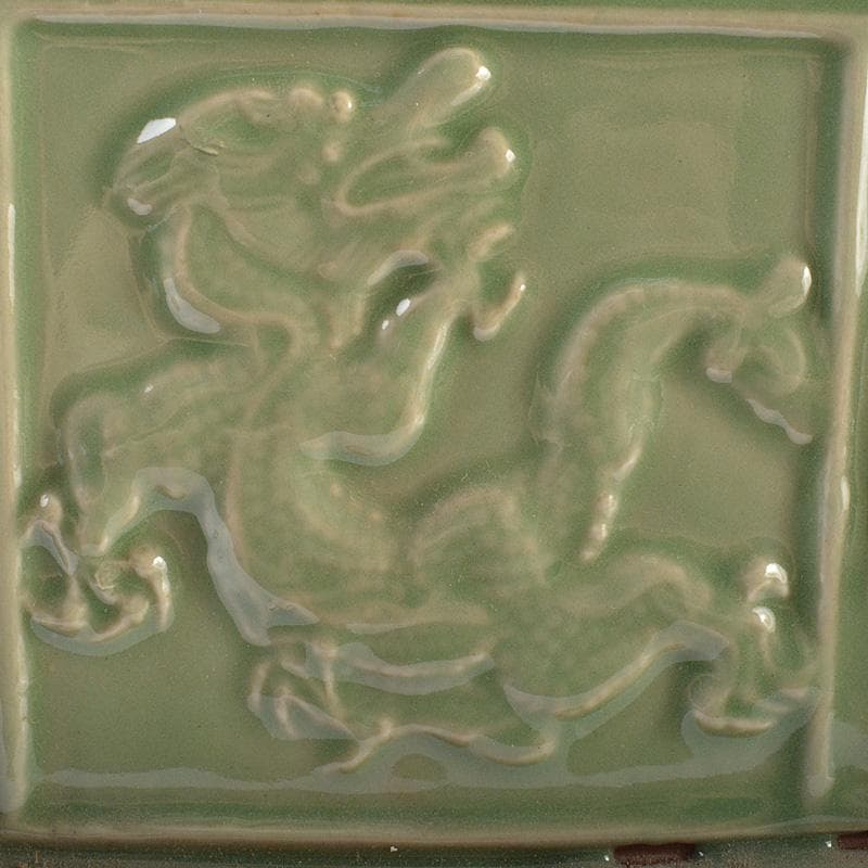 中国　龍泉窯　青磁　雲龍文　硯屏　M　R6299