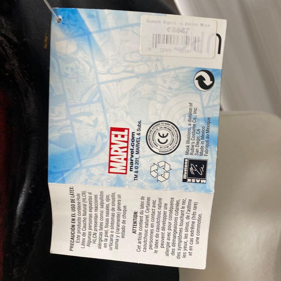 Venom マスク 黒/赤/白 お面　ハロウィンアイテム