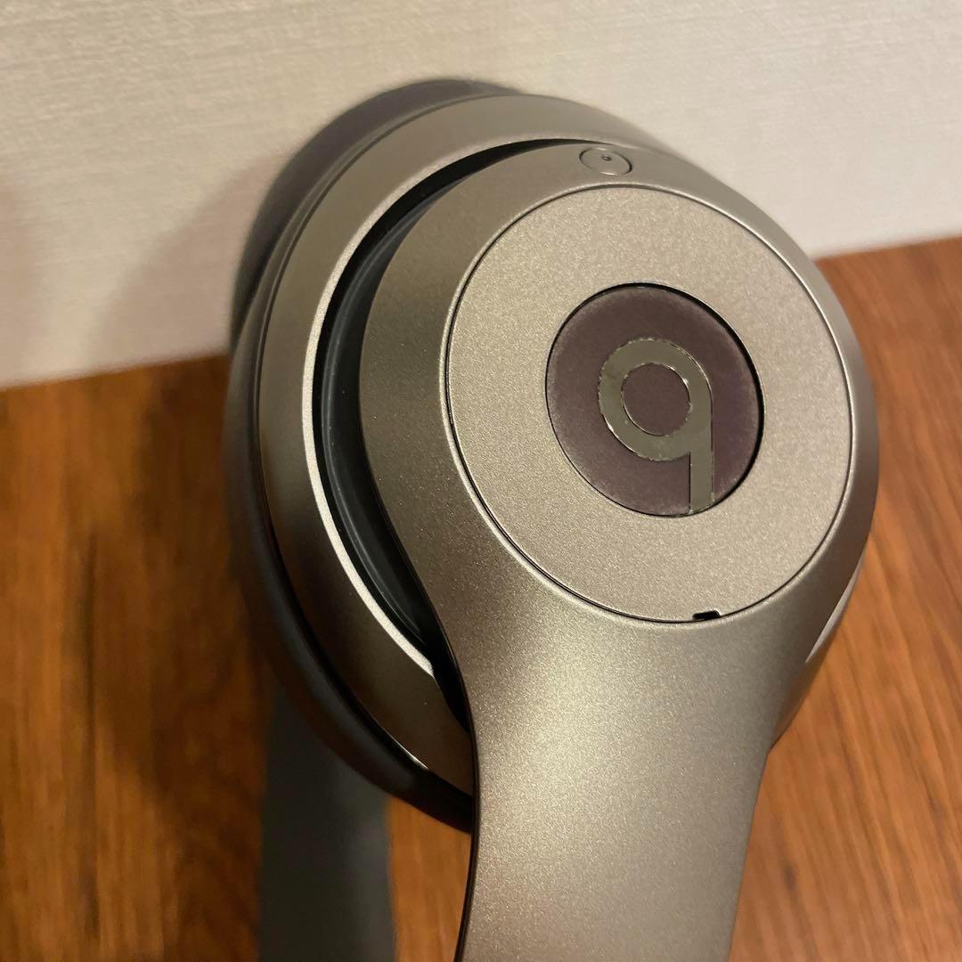 《希少カラー》BEATS STUDIO WIRELESSチタニウム