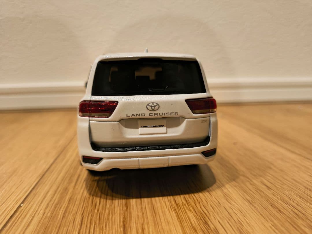 【希少‼ ランドクルーザー300 ミニカー 2台セット まとめ売り】