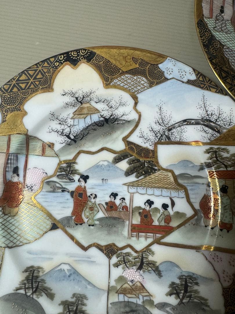 2132 明治時期　九谷焼　加賀亀田製　金彩  赤絵 人物文　皿　5客　時代物