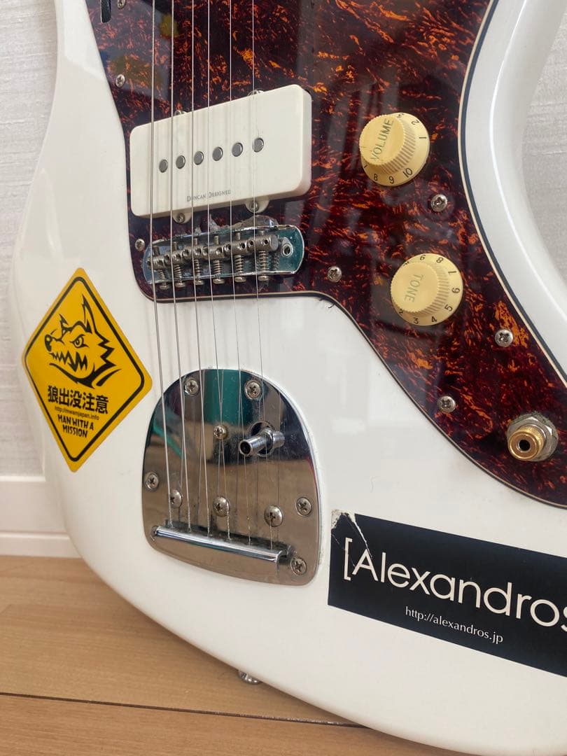 【ぺ】Squier by Fenderジャズマスター