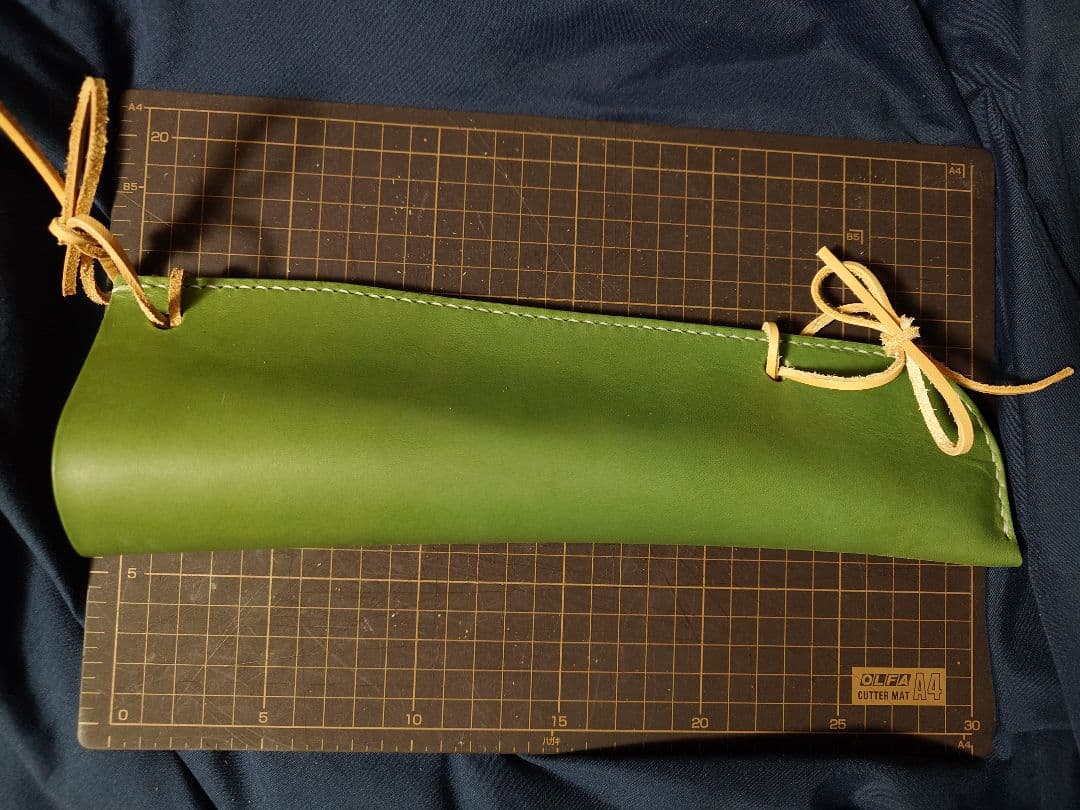 緑色 本革 コントラバス 弓ホルダー 弓ホルスター ハンドメイド レザー